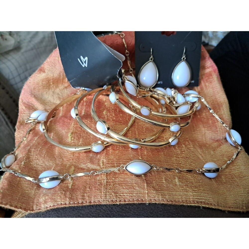 Lane Bryant White Stone Necklace Earrings And 5 PC Bracelrts Set NWT Gold Tone